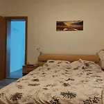 Ana 4*