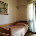 Guest house Ana Izola