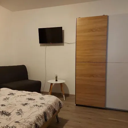 Ana Guest house